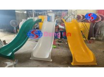 thi công máng trượt hồ bơi mini